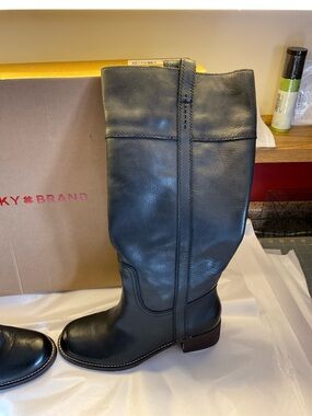Lucky Brand HIBISCUS Black Leather Wide Calf Boots 9 New.